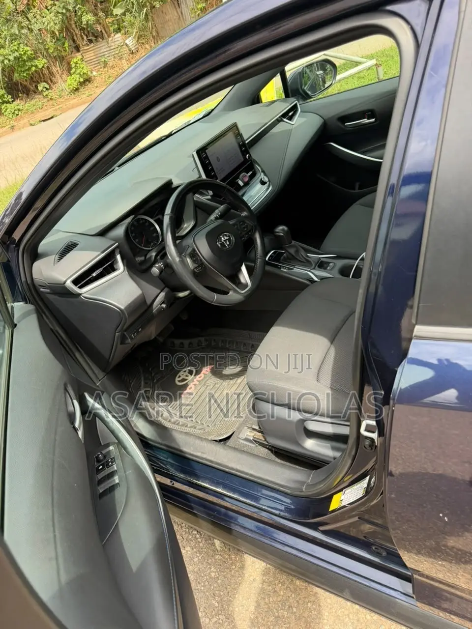 Toyota Corolla 2022 Blue