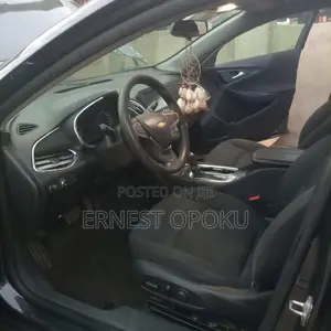 Chevrolet Malibu LT w/1LT 2017 Gray