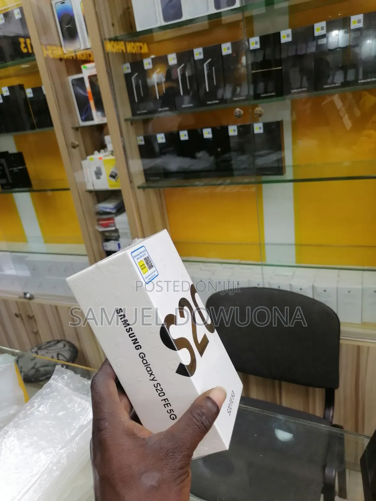 New Samsung Galaxy S20 FE 128 GB Black