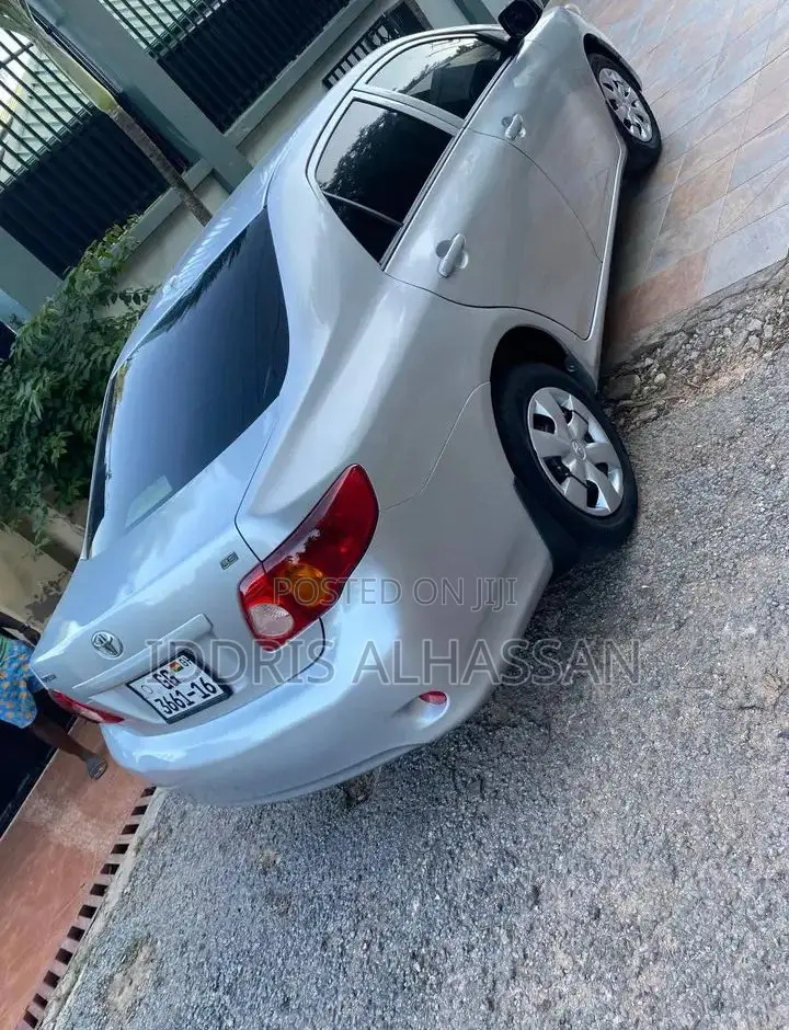 Toyota Corolla LE 2006 Silver