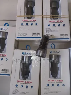 Original Car USB and Type C Car Charger Head W