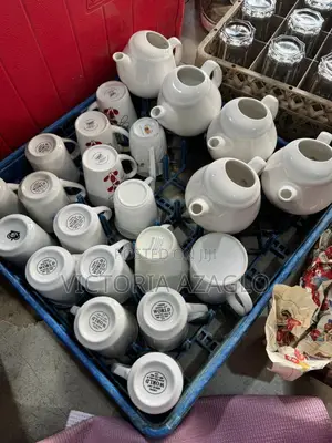 Teacups and Pots