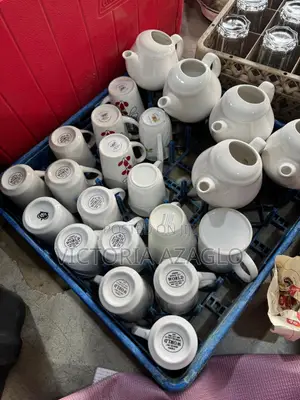 Teacups and Pots