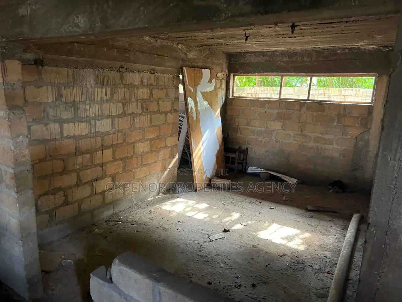 Comercial Property for Sale at Tema