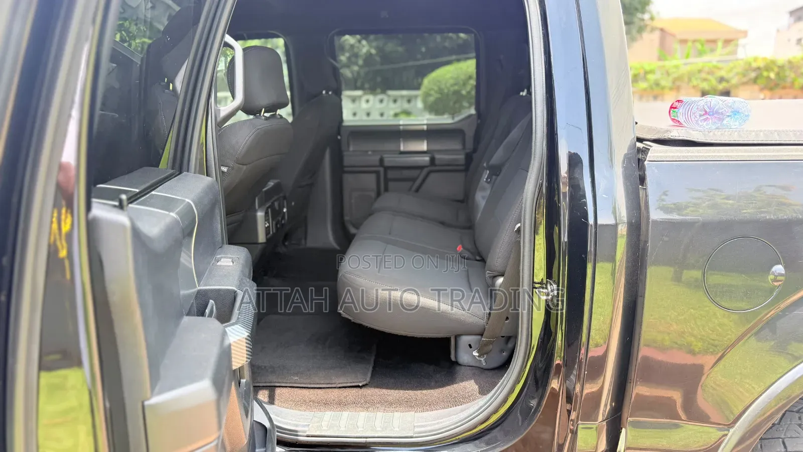 Nissan Hardbody 2014 White