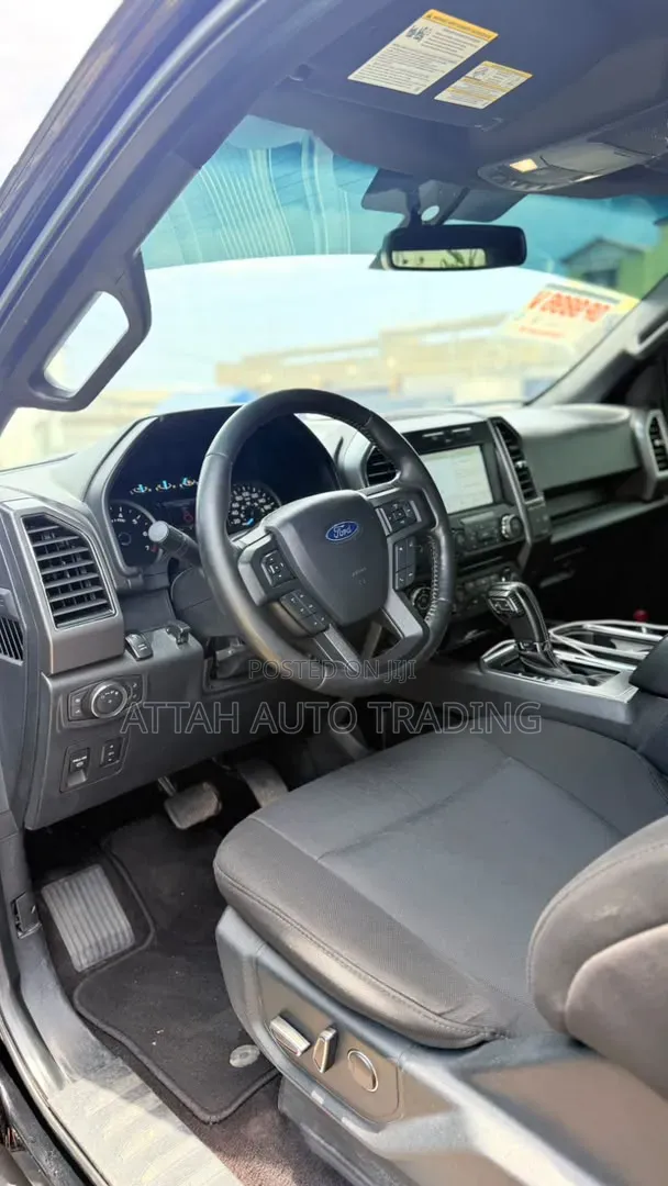 Ford F-150 2020 Black