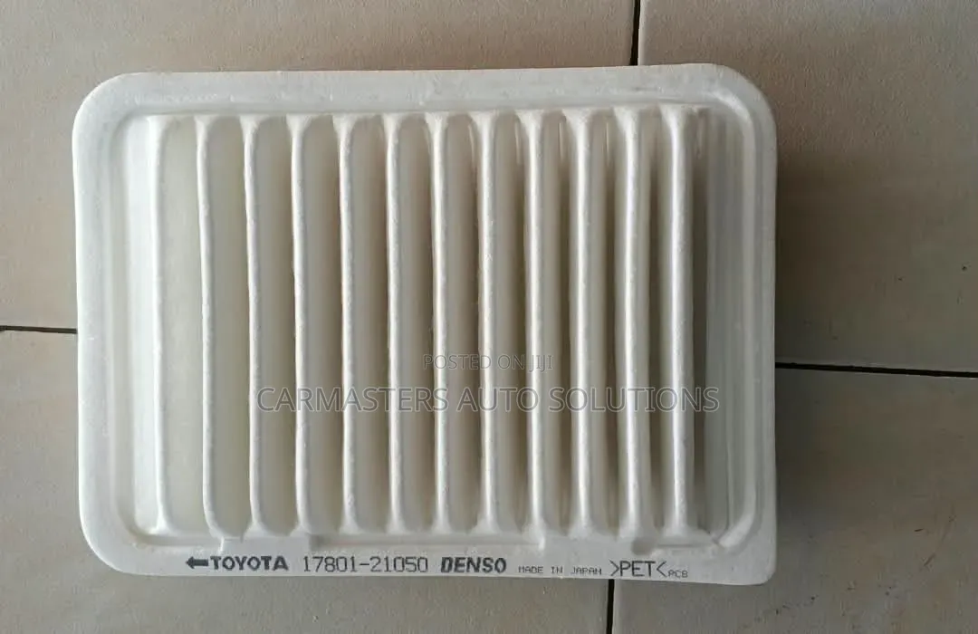 Toyota Yaris Corolla 1.5 1.8 Air Filter 17801-21050