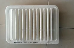 Toyota Yaris Corolla 1.5 1.8 Air Filter 17801-21050