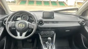 Toyota Yaris 2016