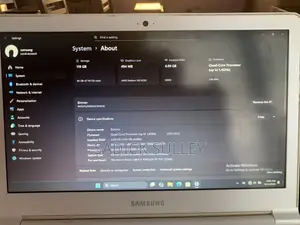 Laptop Samsung 4GB SSD 140GB