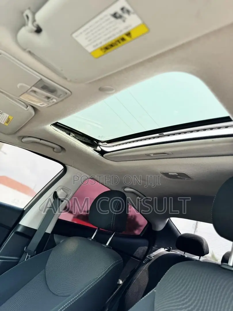 Hyundai Elantra 2014 Gold