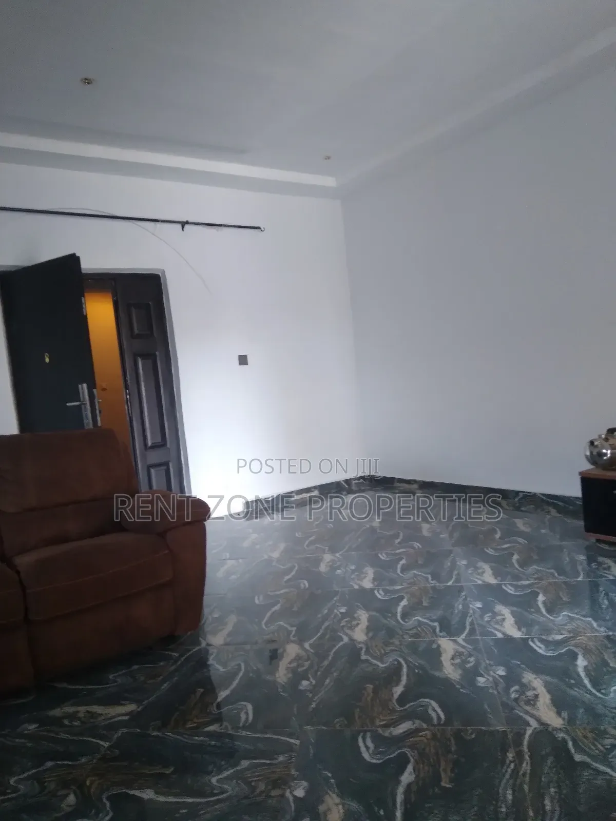 2bdrm Apartment in Sowutwuom for rent