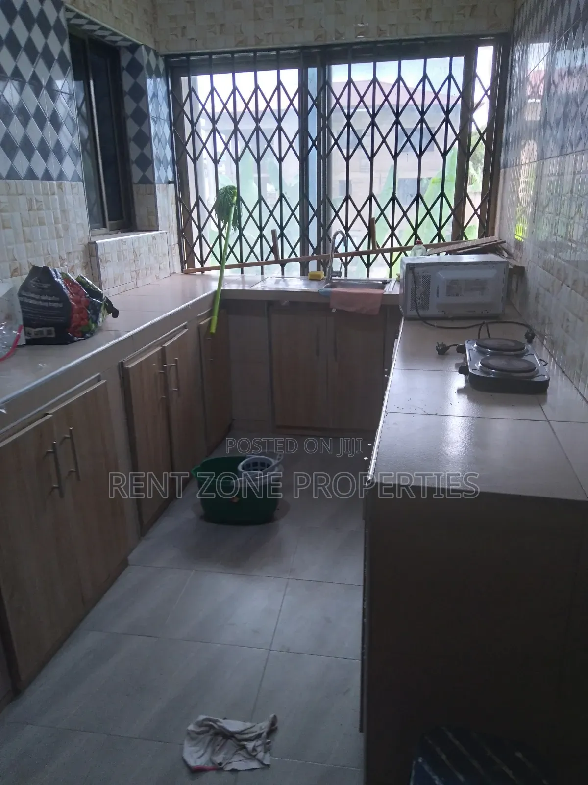 2bdrm Apartment in Sowutwuom for rent
