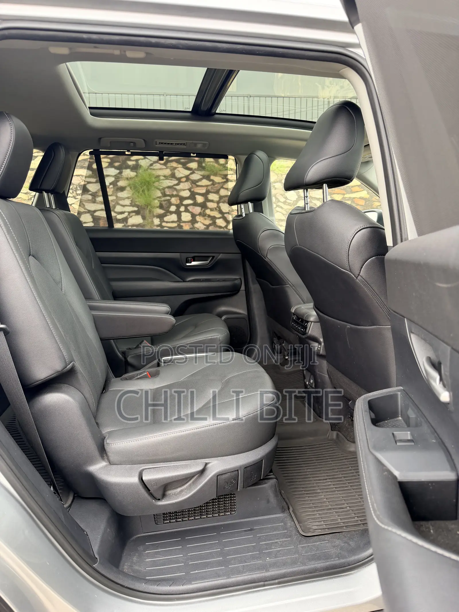 Toyota Grand Highlander Limited FWD 2024 Silver