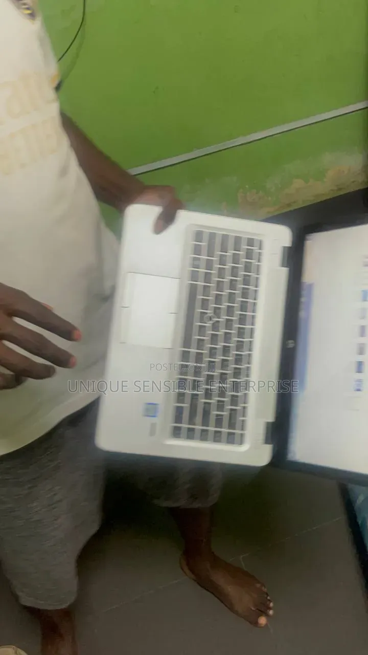 Laptop HP EliteBook 840 G3 8GB Intel Core i5 SSD 256GB