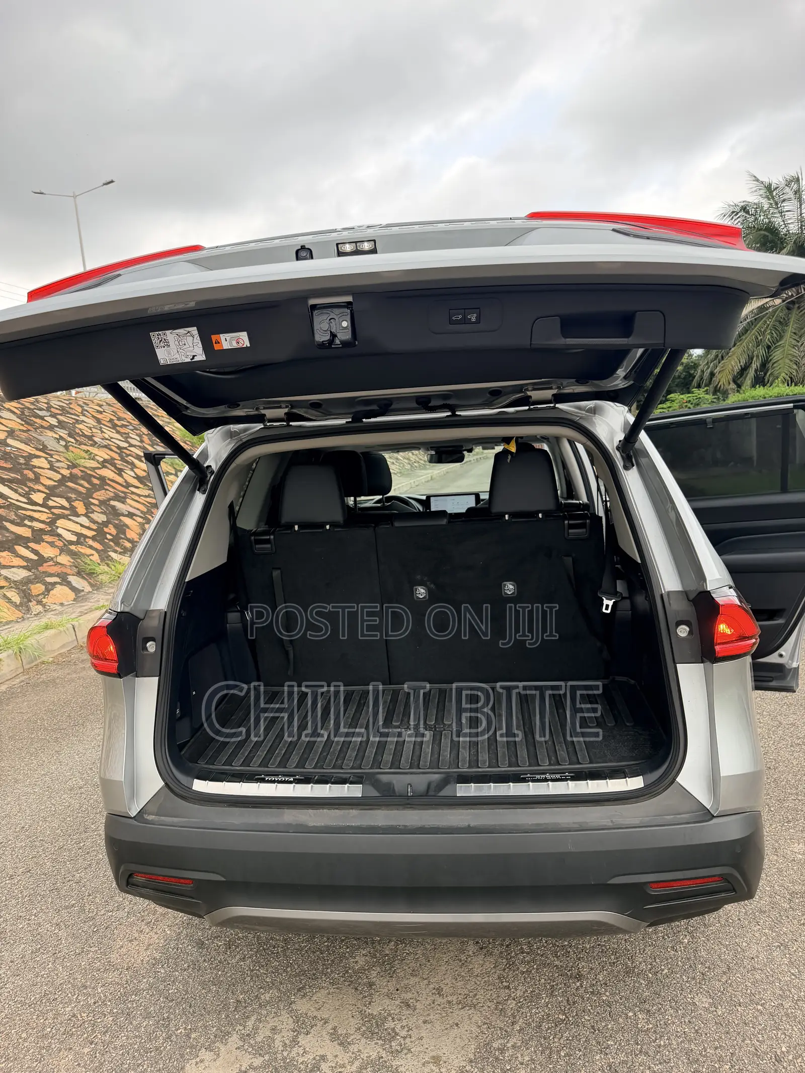 Toyota Grand Highlander Limited FWD 2024 Silver