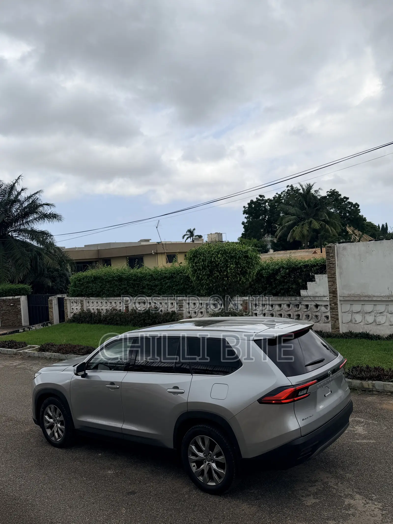 Toyota Grand Highlander Limited FWD 2024 Silver