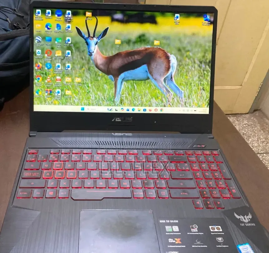 New Laptop Asus 16GB Intel Core i7 HDD+SSD 1.5T