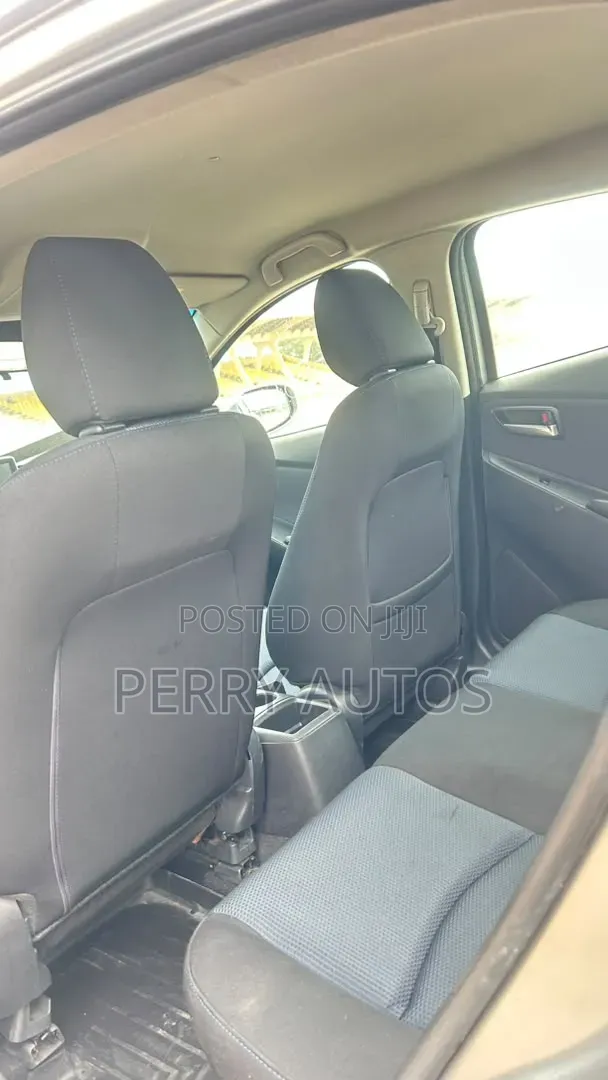 Toyota Yaris 2016