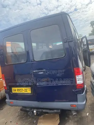 Mercedes-Benz Sprinter 2005 Blue