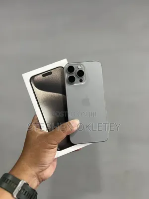 Apple iPhone 15 Pro Max 256 GB Silver