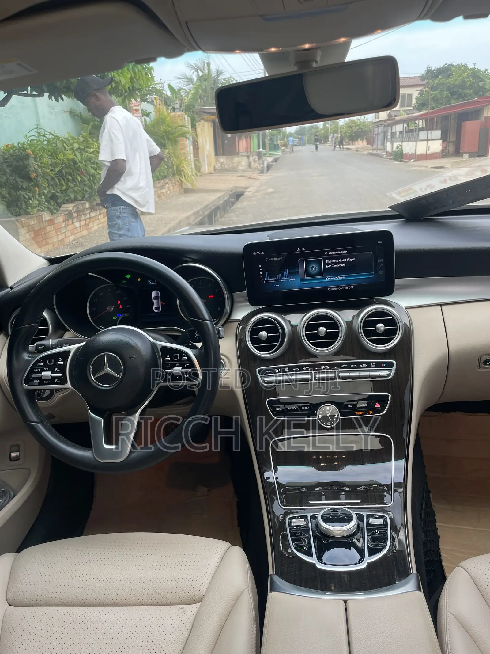 Mercedes-Benz C300 2020 Gray