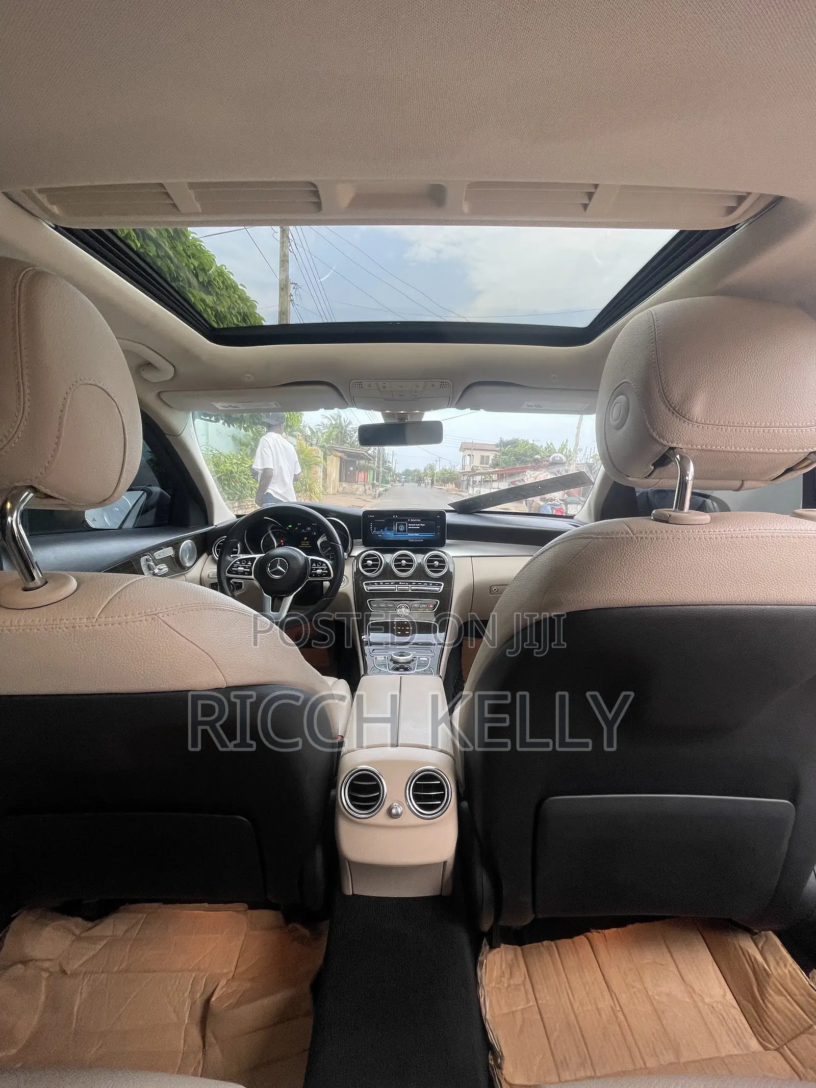 Mercedes-Benz C300 2020 Gray