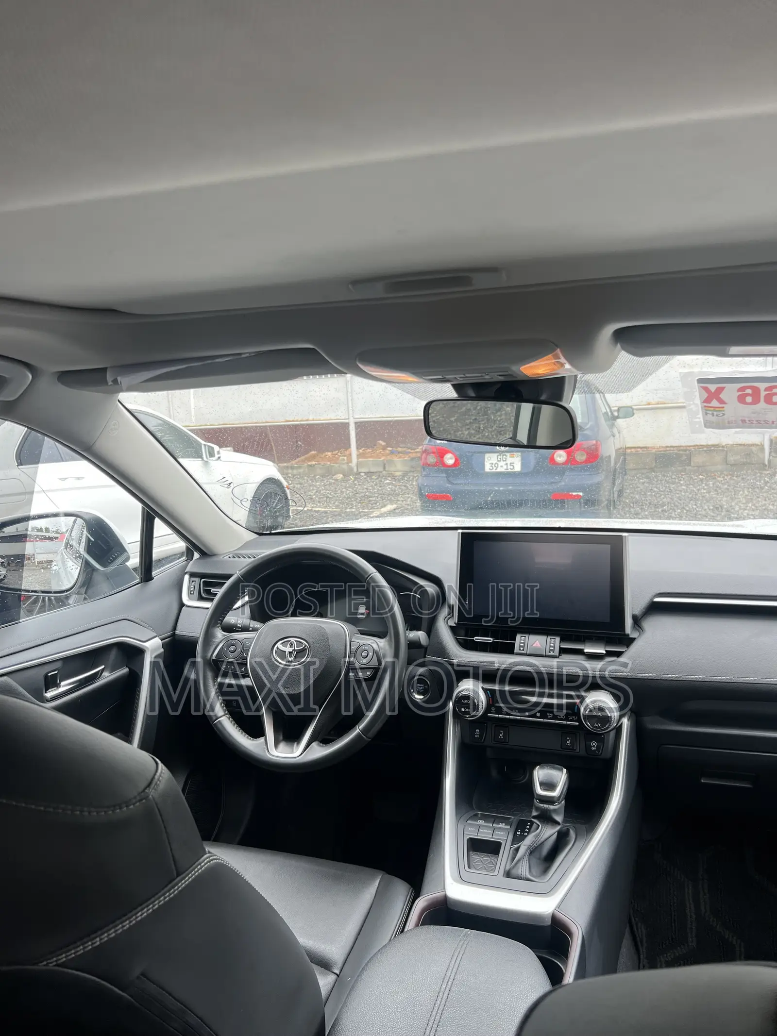Toyota RAV4 2023 White