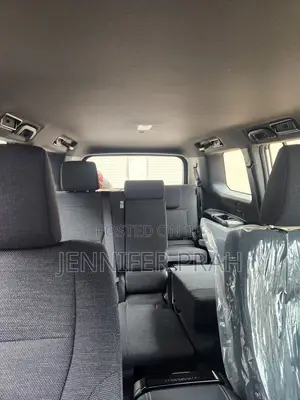 New Toyota Land Cruiser Prado 2.8 2024 White
