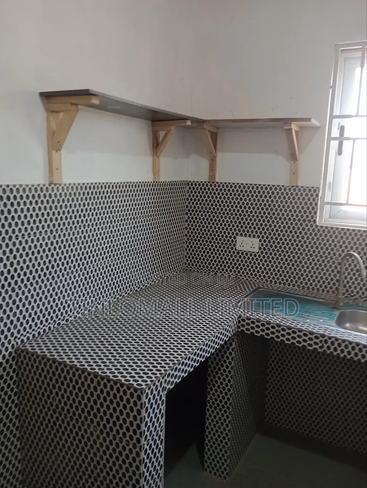 2bdrm House in Spintex Estates, Accra Metropolitan for rent