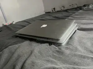 Laptop Apple MacBook Air 8GB Intel Core i5 SSD 256GB