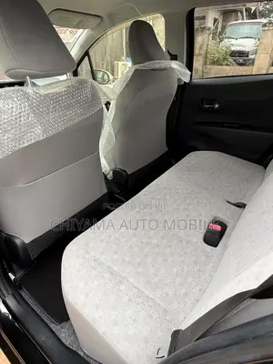 Toyota Vitz 2011 Black