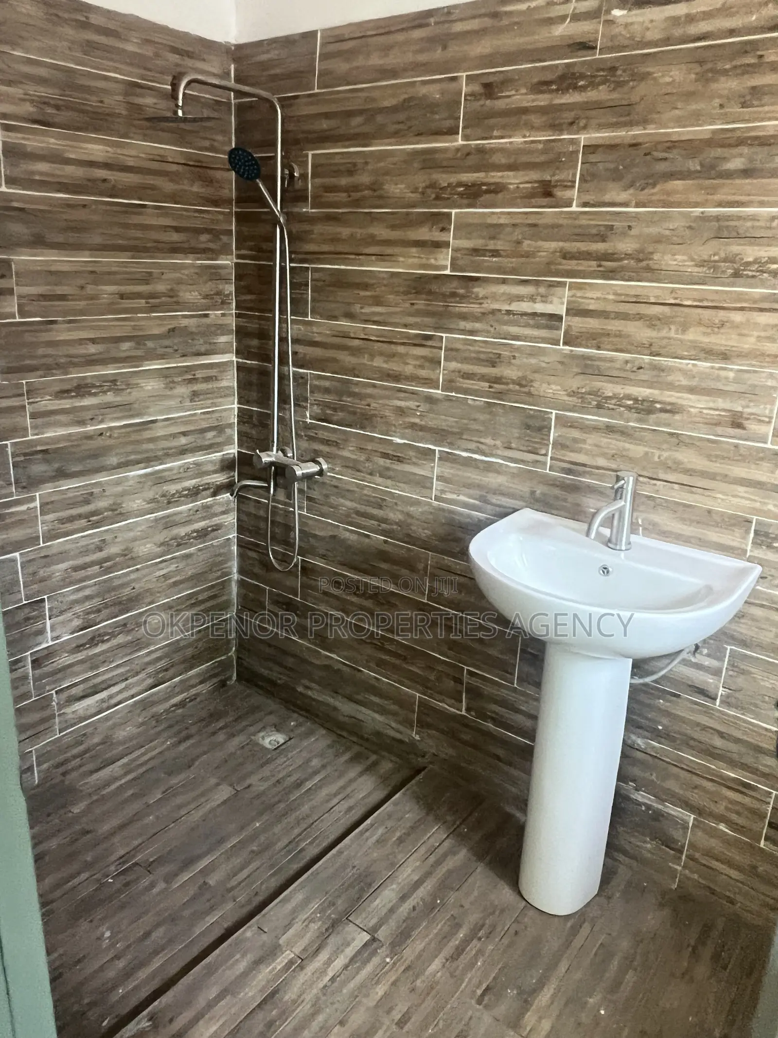 3bdrm House in Eldlorm  Estate, Valley View Area for sale