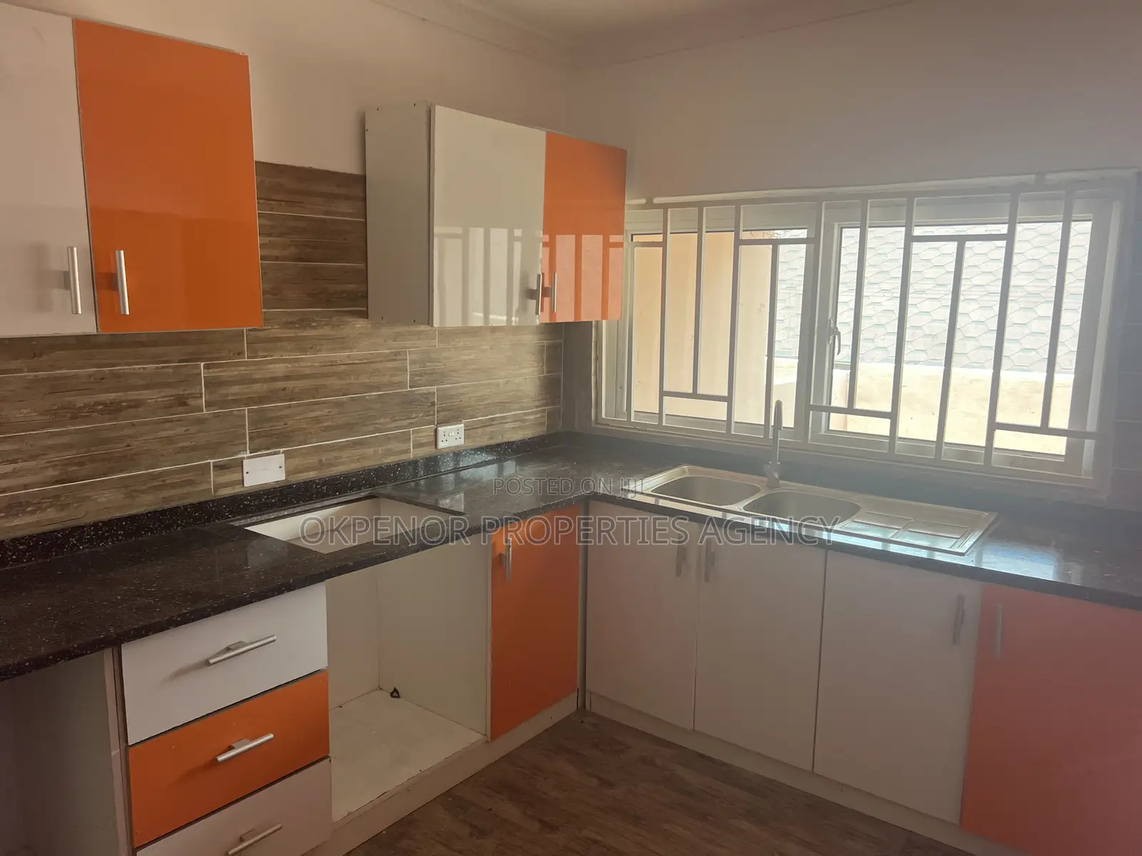 3bdrm House in Eldlorm  Estate, Valley View Area for sale