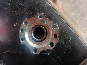 Landcruiser 1HZ, Landcruiser 200 V8 Free Hub Available