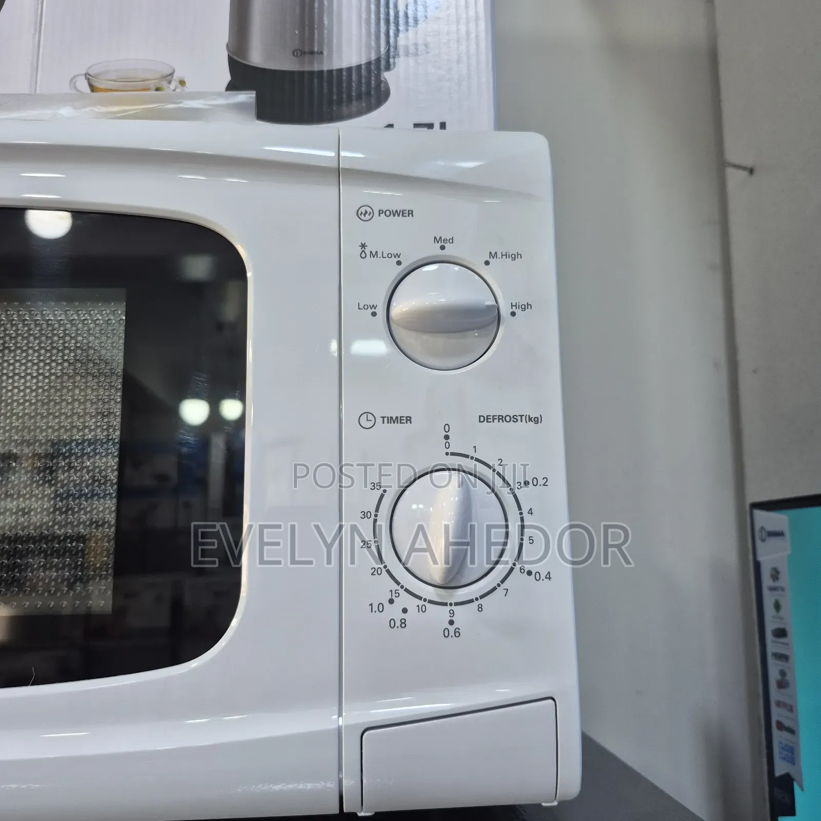 Brand New White Colour Sigma Microwave Oven 20litred for Sale