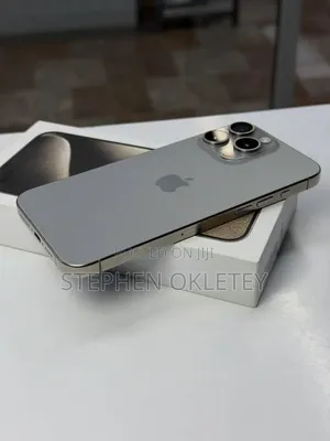 Apple iPhone 15 Pro Max 256 GB Silver