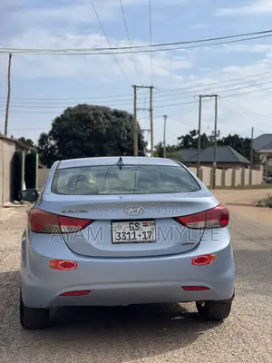 Hyundai Elantra Limited Sedan FWD (1.8L 4cyl 6A) 2013 Blue