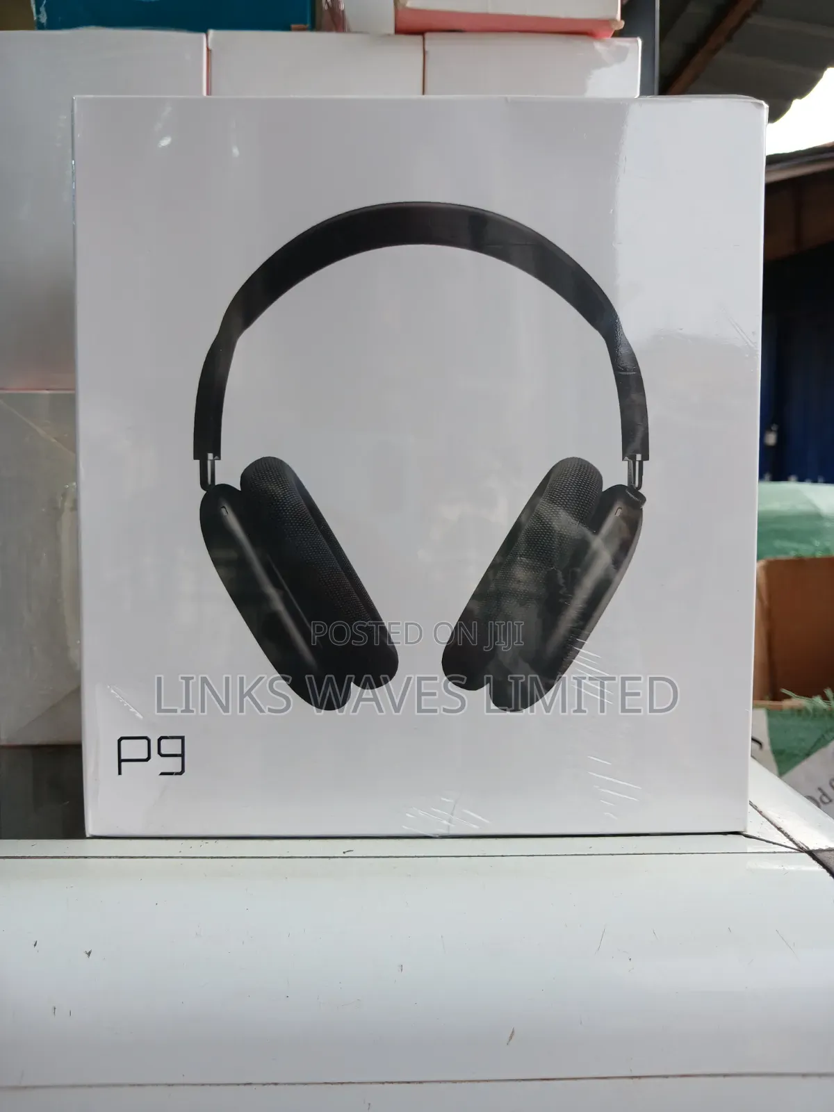 P9 Wireless Headset
