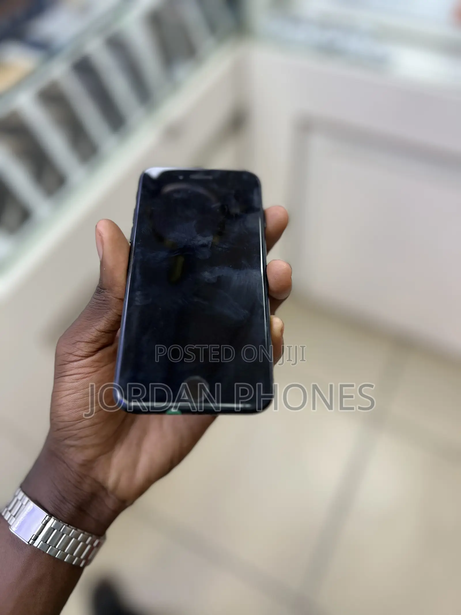 Apple iPhone SE (2022) 128 GB Black