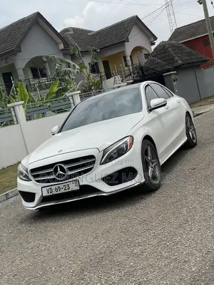 Mercedes-Benz C300 2016 White
