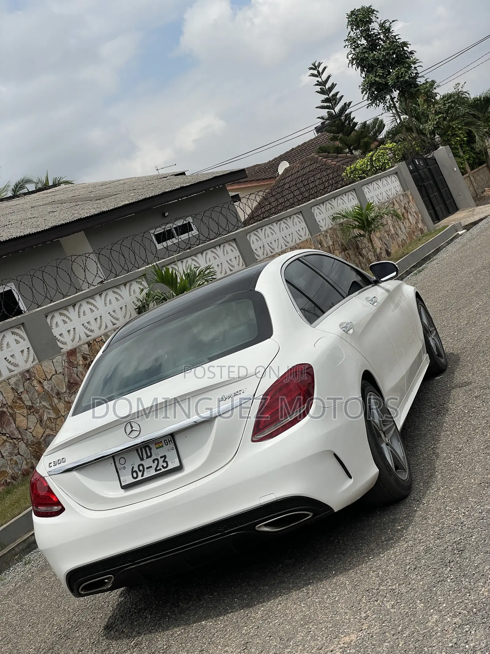 Mercedes-Benz C300 2016 White