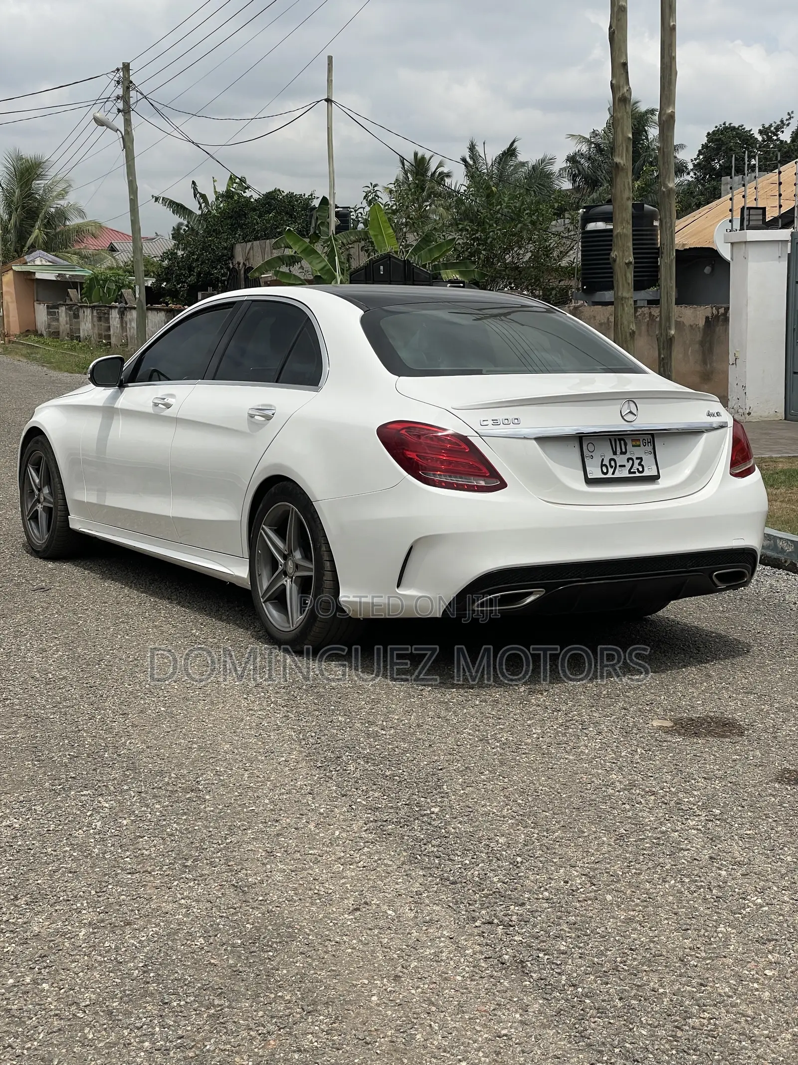 Mercedes-Benz C300 2016 White