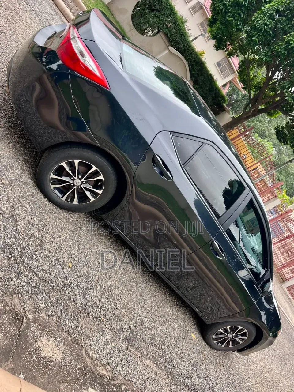 Toyota Corolla LE Eco 4dr Sedan (1.8L 4cyl CVT) 2016 Blue
