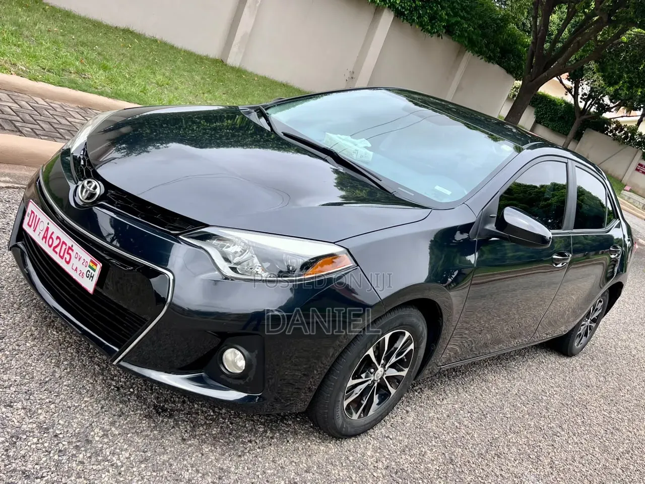 Toyota Corolla LE Eco 4dr Sedan (1.8L 4cyl CVT) 2016 Blue