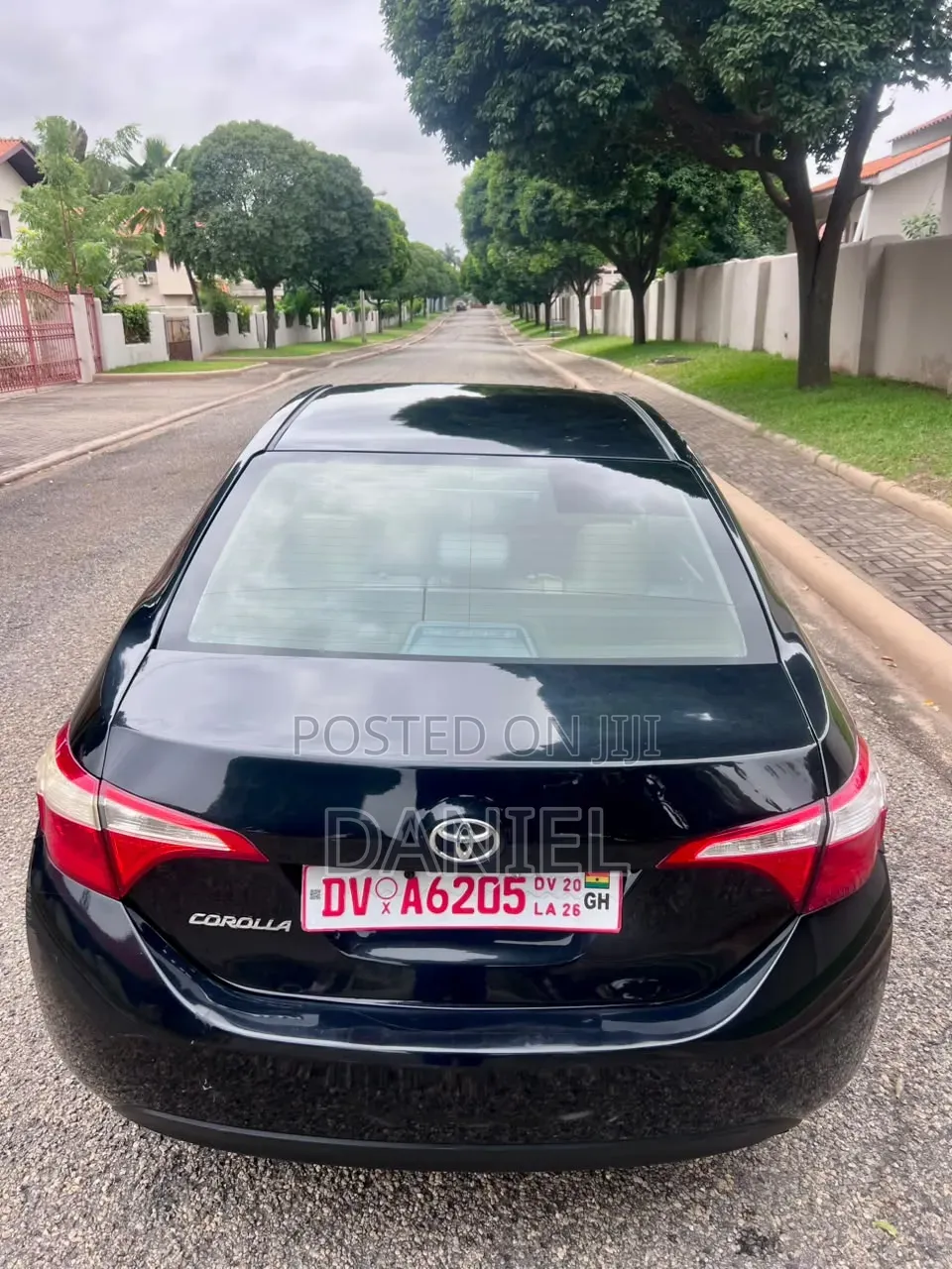 Toyota Corolla LE Eco 4dr Sedan (1.8L 4cyl CVT) 2016 Blue