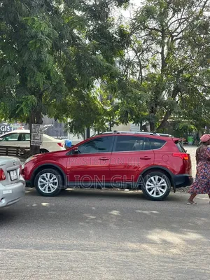 Toyota RAV4 Limited 4dr SUV AWD (2.5L 4cyl 6A) 2014 Red