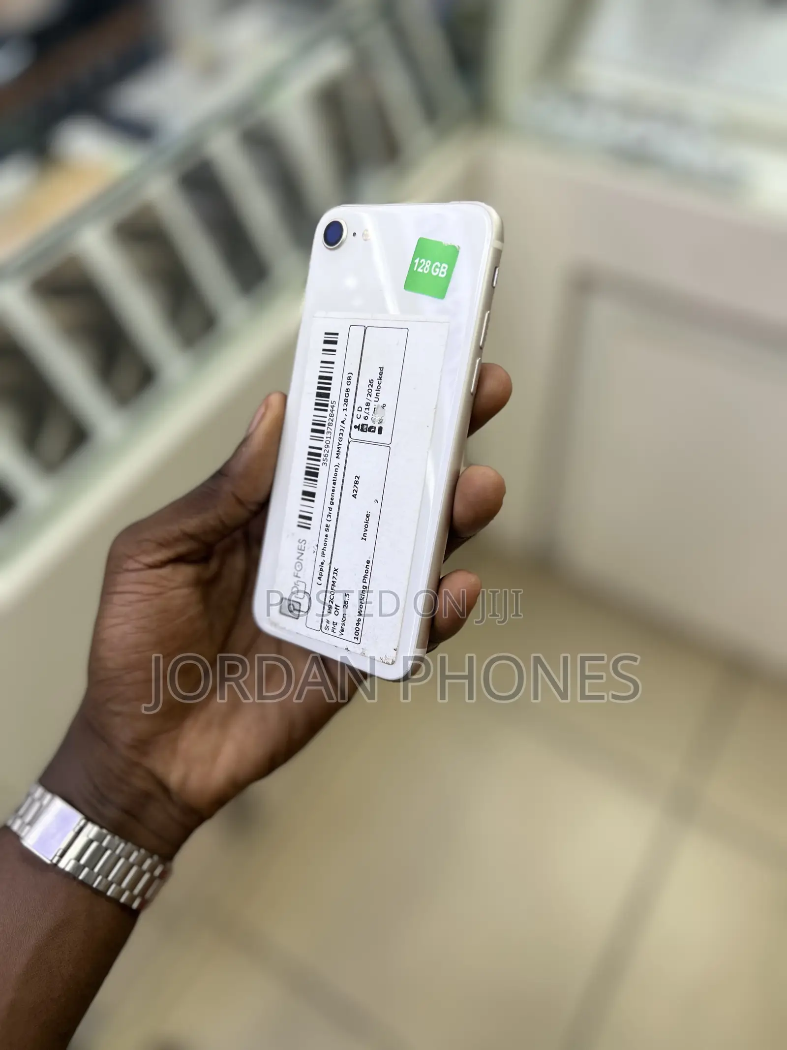 Apple iPhone SE (2022) 128 GB Silver