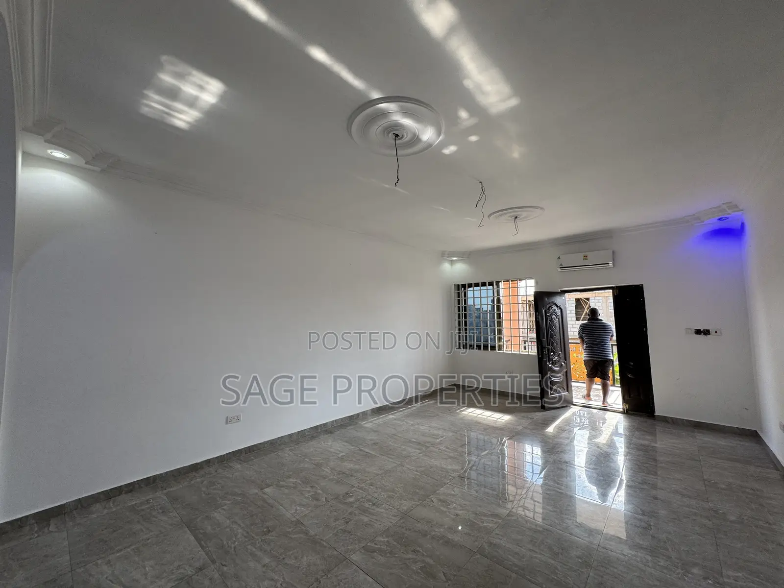 3bdrm Apartment in Kings Cottage Annex, Boundary Road Area for rent