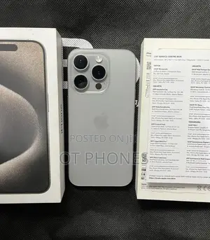 Apple iPhone 15 Pro Max 256 GB Silver